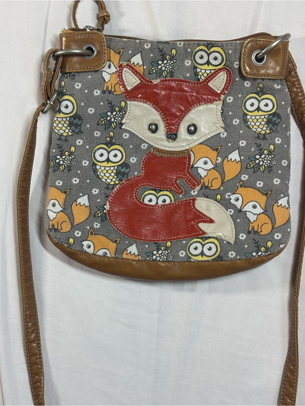 & Other Stories Fox Appliqué Crossbody Bag in Gray, Brown, Red